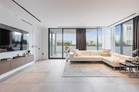 3370 Hidden Bay Dr 409, Aventura FL - photo 8 of 26