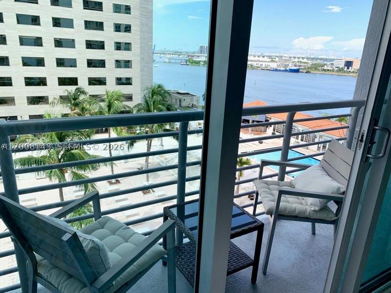 0 bedroom Condominium at 335 S Biscayne Blvd 1106, One Miami East Condo, Miami — photo 3