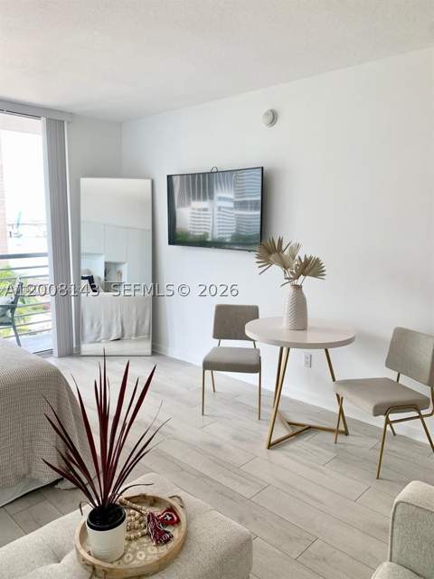 335 S Biscayne Blvd 1106, Miami FL - photo 9 of 23