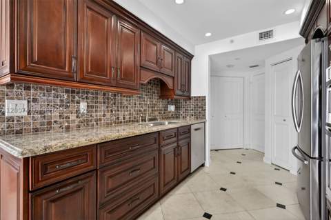 3000 Island Blvd 2305, Aventura FL - photo 18 of 47
