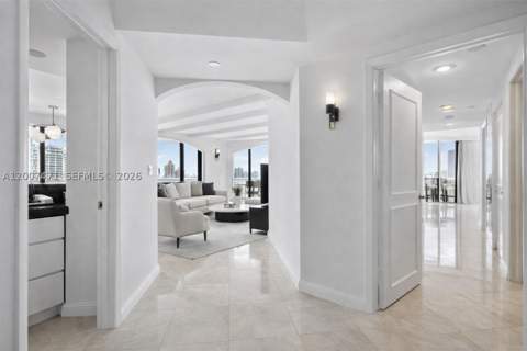 3000 Island Blvd 2305, Aventura FL - photo 8 of 47