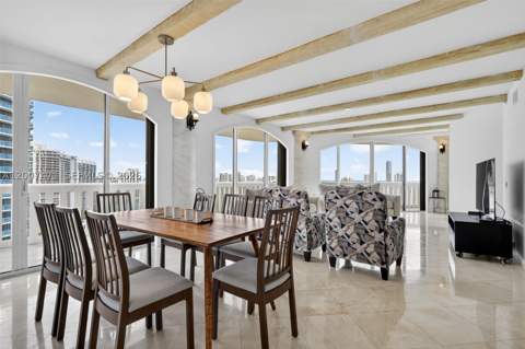 3000 Island Blvd 2305, Aventura FL - photo 9 of 47