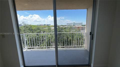 1805 Sans Souci Blvd 526, North Miami FL - photo 14 of 25