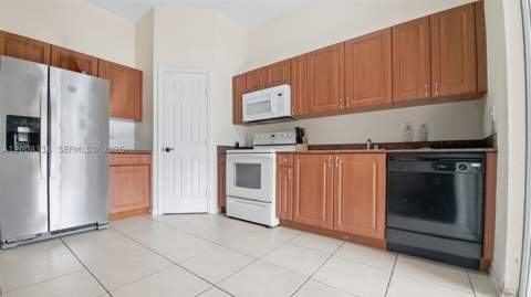 1978 SE 23rd Ter, Homestead FL - photo 8 of 46
