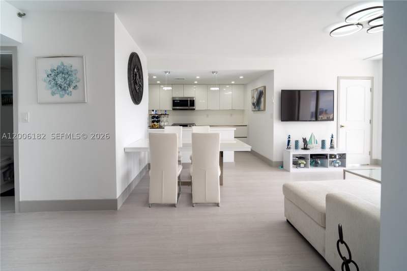 1 bedroom Condominium at 19707 Turnberry Way 18C, Turnberry Isle Condo, Aventura — photo 2