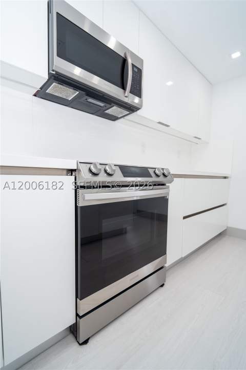19707 Turnberry Way 18C, Aventura FL - photo 21 of 100