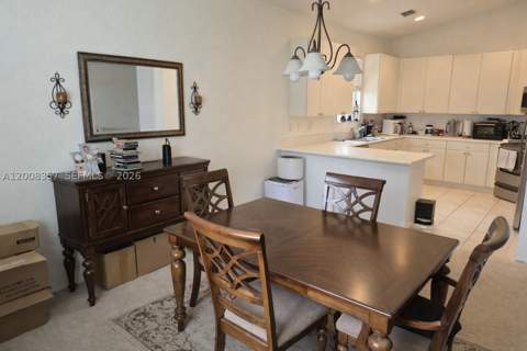 161 SE 22nd Ter, Homestead FL - photo 10 of 37