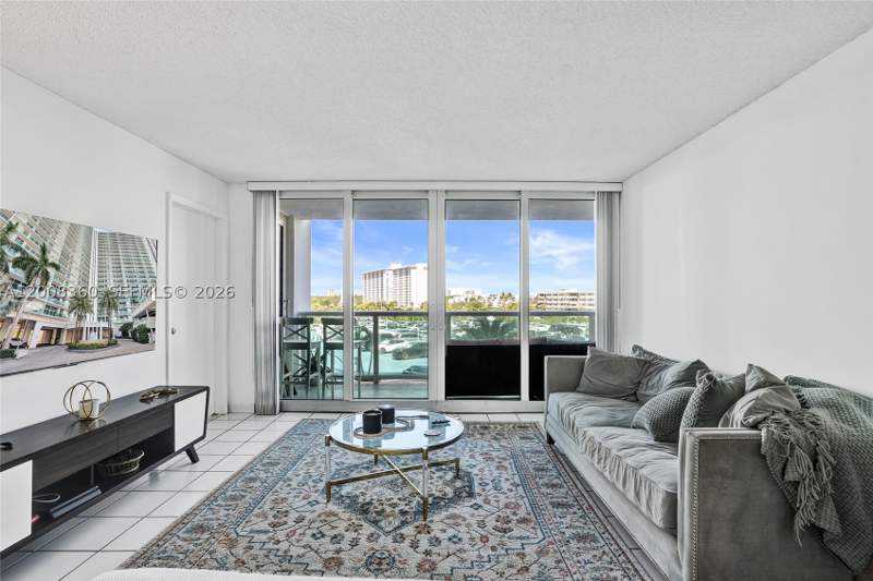 2 bedroom Condominium at 100 Bayview Dr 401, Arlen House East Condo, Sunny Isles Beach — photo 2