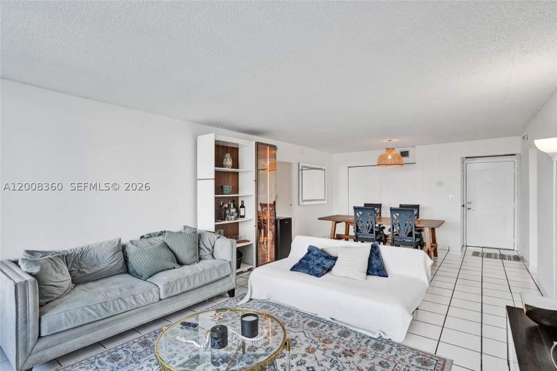 2 bedroom Condominium at 100 Bayview Dr 401, Arlen House East Condo, Sunny Isles Beach — photo 4