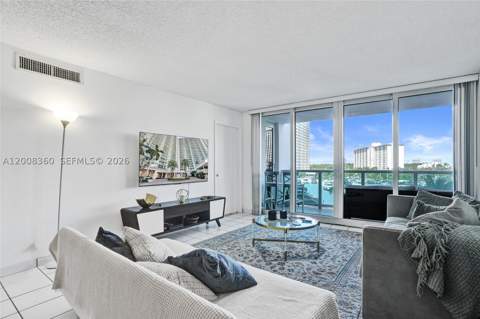 100 Bayview Dr 401, Sunny Isles Beach FL - photo 6 of 45