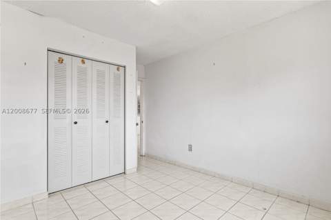 8800 NW 118th St, Hialeah Gardens FL - photo 7 of 20