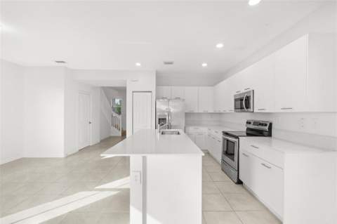 2441 NW 131st Circle 2441, Miami FL - photo 7 of 23