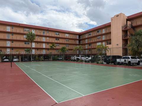 1910 W 56th St 3121B, Hialeah FL - photo 6 of 51
