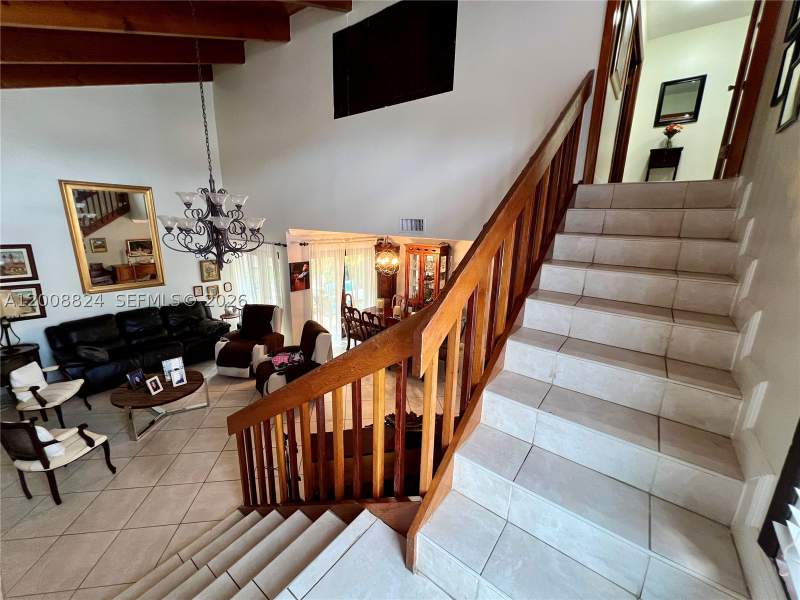 4 bedroom SingleFamilyResidence at 3610 SW 113th Pl, Los Paseos, Miami — photo 4