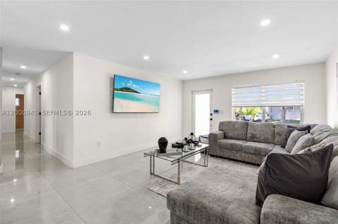12724 SW 33rd Ter, Miami FL - photo 7 of 41