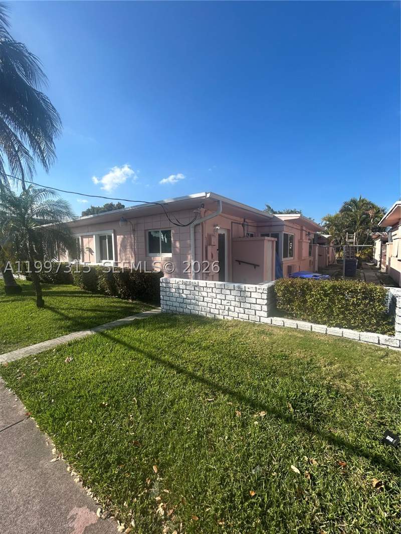 2 bedroom Condominium at 1785 Calais Dr 7, 1785-1795 Condo Inc, Miami Beach — photo 3
