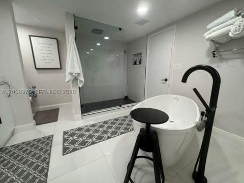 11113 Biscayne Blvd 558, Miami FL - photo 10 of 13