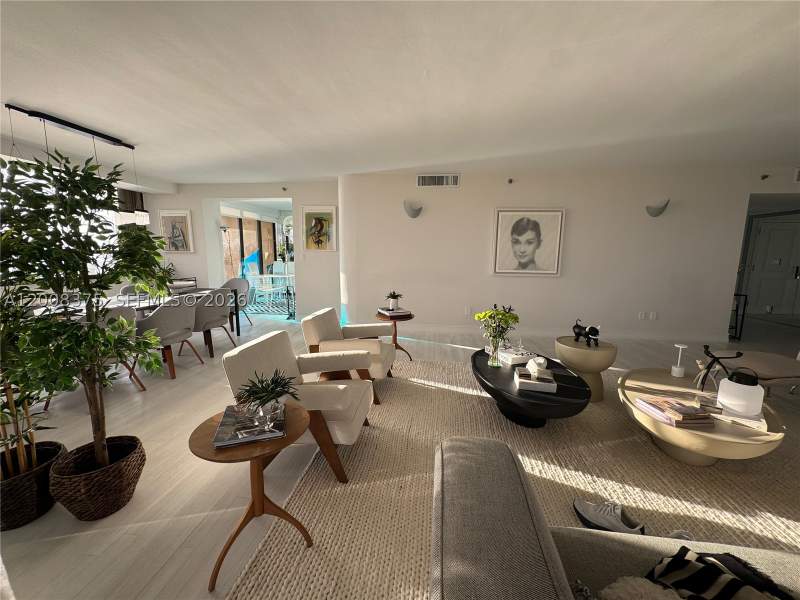 3 bedroom Condominium at 11113 Biscayne Blvd 558, Jockey Club III, Miami — photo 3