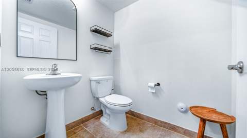 144 SE 34th Ave, Homestead FL - photo 11 of 27