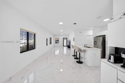 1864 NW 84th St, Miami FL - photo 11 of 34