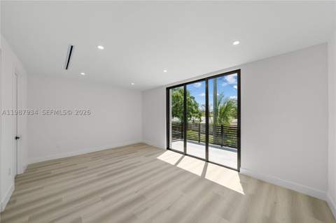 536 NW 48th ST, Miami FL - photo 23 of 58