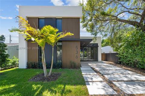 536 NW 48th ST, Miami FL - photo 7 of 58