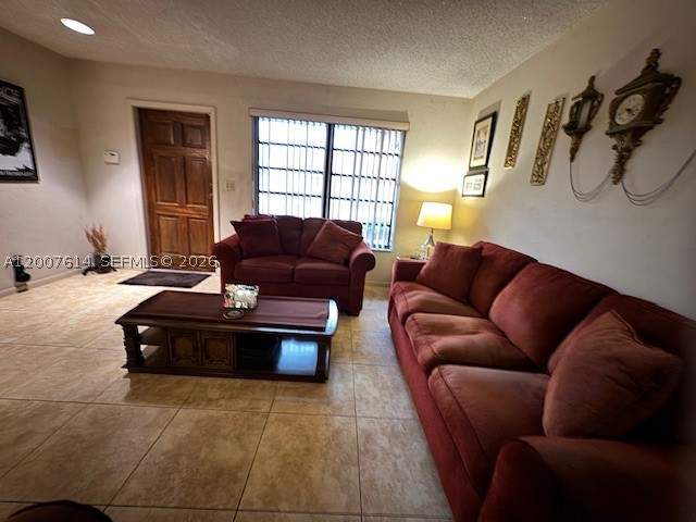 4 bedroom SingleFamilyResidence at 730 NW 138th St, Highview Gardens Sec A, Miami — photo 3