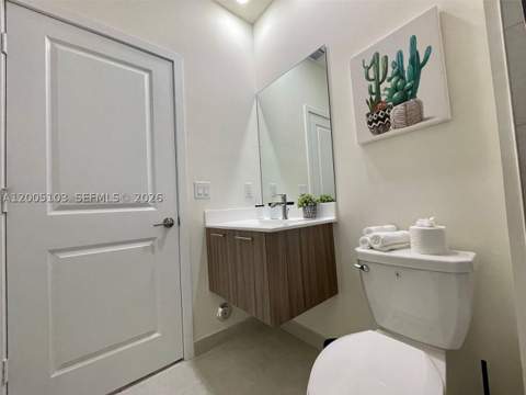 10300 NW 66th Av 101, Doral FL - photo 13 of 25