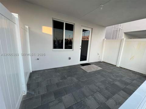 10300 NW 66th Av 101, Doral FL - photo 16 of 25