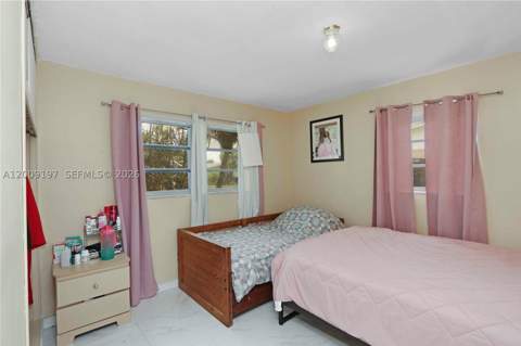 1762 NW 8th Ave, Homestead FL - photo 19 of 24
