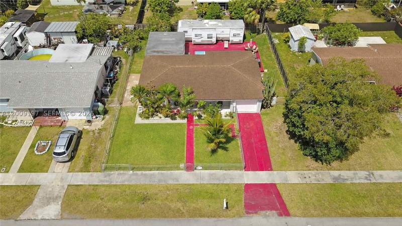 3 bedroom SingleFamilyResidence at 1762 NW 8th Ave, Laurel Manor, Homestead — photo 2