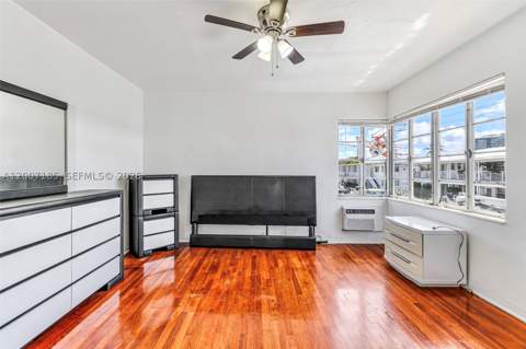 7407 Byron Ave 3, Miami Beach FL - photo 17 of 30