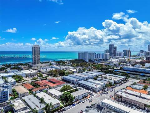 7407 Byron Ave 3, Miami Beach FL - photo 6 of 30