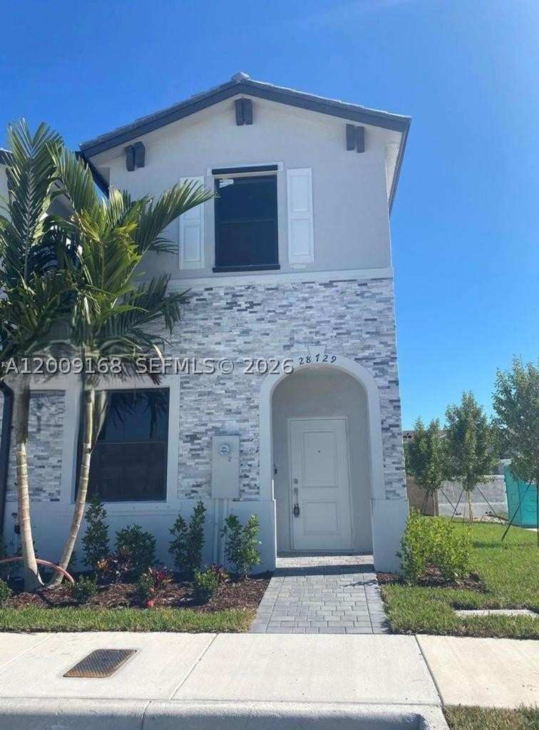 3 bedroom Townhouse at 28729 SW 132nd Pl 28729, Pine Vista, Homestead — photo 1