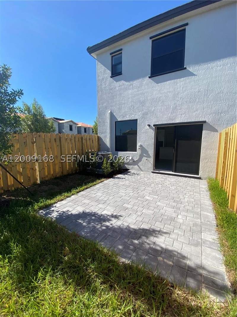 3 bedroom Townhouse at 28729 SW 132nd Pl 28729, Pine Vista, Homestead — photo 3