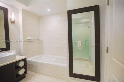 5300 NW 87th Ave 311, Doral FL - photo 11 of 14