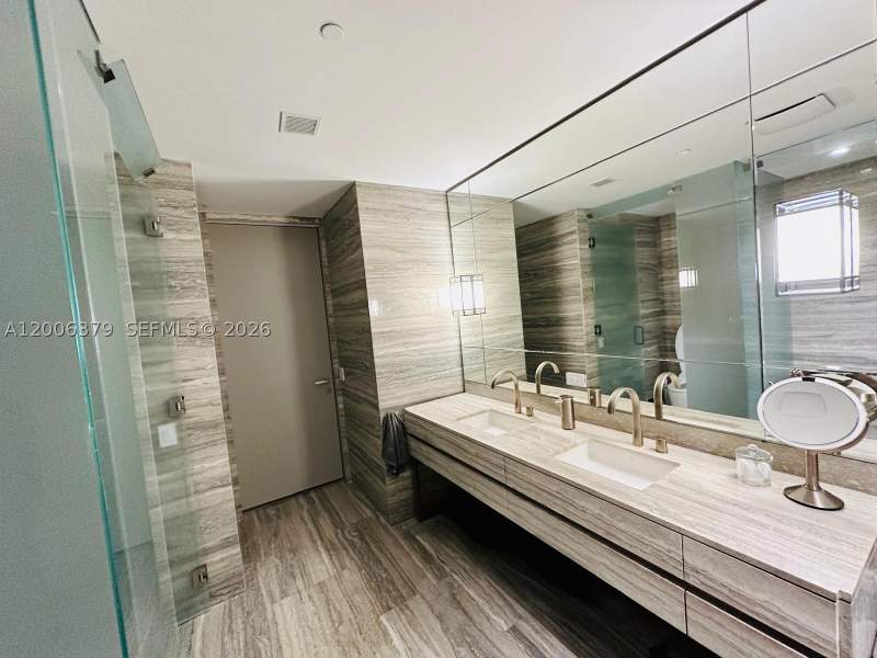 2 bedroom Condominium at 18975 Collins Ave 304, 18975 Collins Condo, Sunny Isles Beach — photo 4