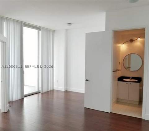 2200 NE 4th Ave 803, Miami FL - photo 10 of 27