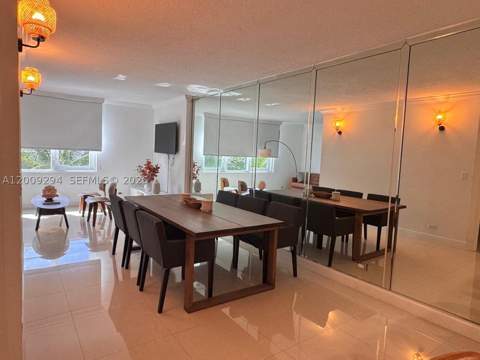 2301 Collins Ave 427, Miami Beach FL - photo 10 of 25