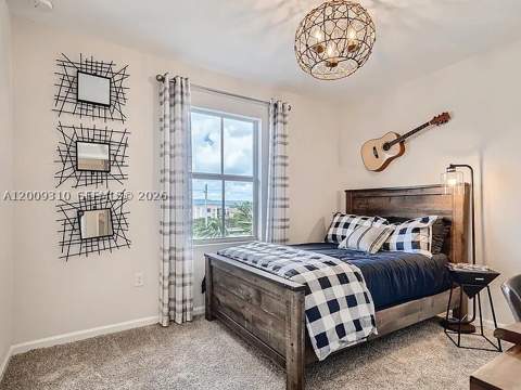 1676 SE 8th Ave, Homestead FL - photo 6 of 11
