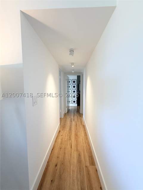 3701 N Country Club Dr 607, Aventura FL - photo 14 of 37