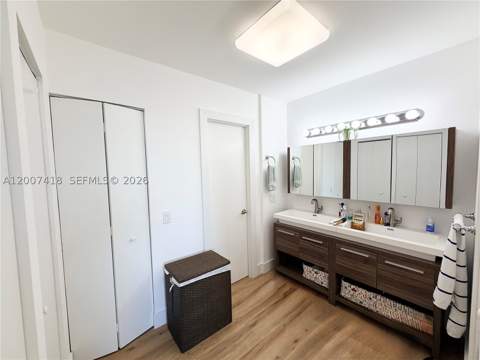3701 N Country Club Dr 607, Aventura FL - photo 16 of 37