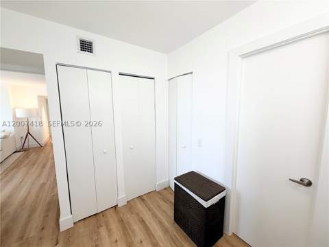 3701 N Country Club Dr 607, Aventura FL - photo 17 of 37
