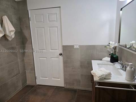 1219 Meridian Ave 2, Miami Beach FL - photo 11 of 16