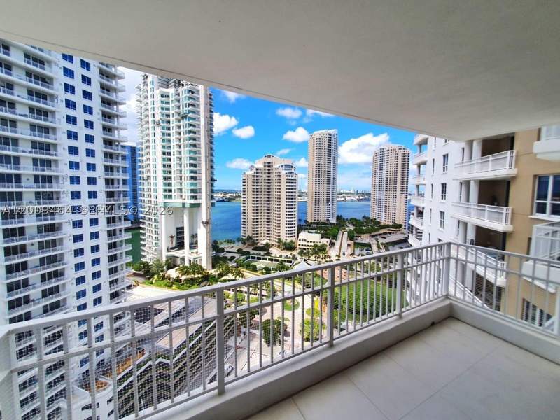 2 bedroom Condominium at 701 Brickell Key Blvd 2306, Courvoisier Courts Condo, Miami — photo 4