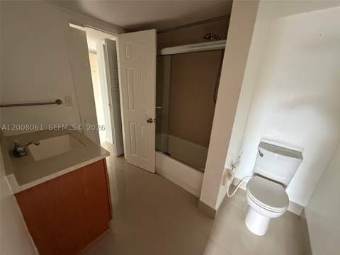 17650 NW 68th Ave A2008, Hialeah FL - photo 11 of 21