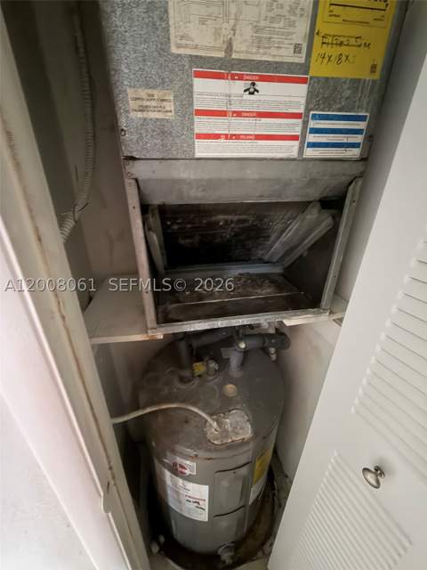 17650 NW 68th Ave A2008, Hialeah FL - photo 15 of 21