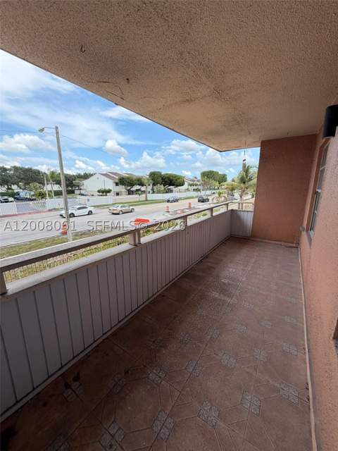 17650 NW 68th Ave A2008, Hialeah FL - photo 18 of 21
