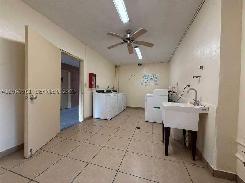 2 bedroom Condominium at 17650 NW 68th Ave A2008, Lakeview Gardens At Miami, Hialeah — photo 5