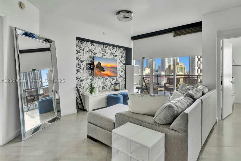 2 bedroom Condominium at 350 S Miami Ave 1703, Wind Condo, Miami — photo 1